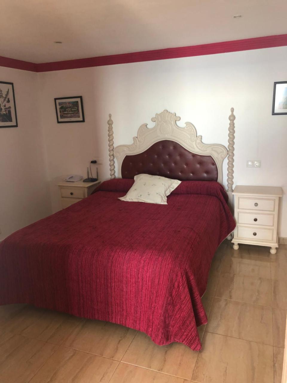 Apartamentos Mediterraneo Marbella Dış mekan fotoğraf