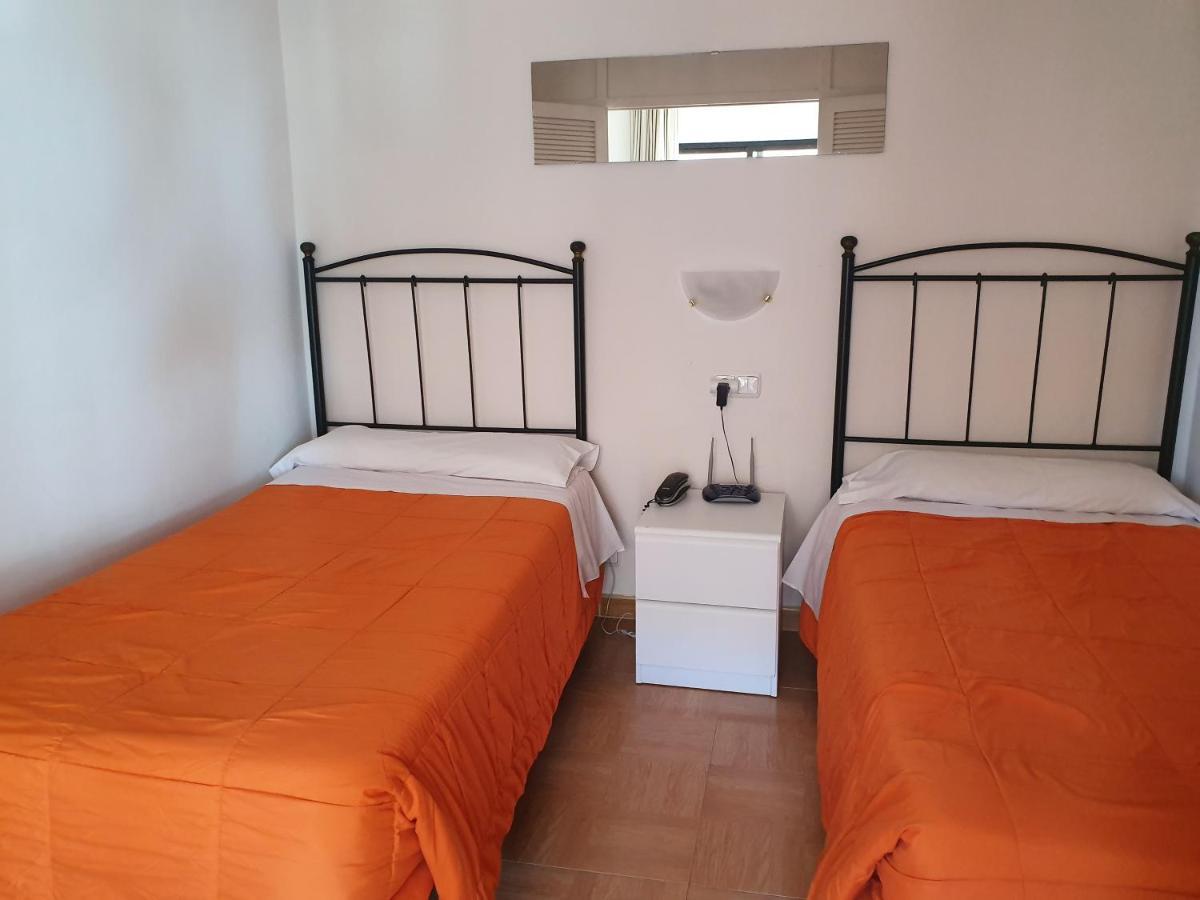 Apartamentos Mediterraneo Marbella Dış mekan fotoğraf
